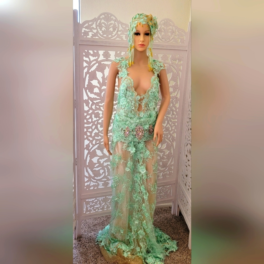 "LADY STEPHANIE" 2 Piece Mint Green & Gold Gatsby Inspired Wedding Gown Set